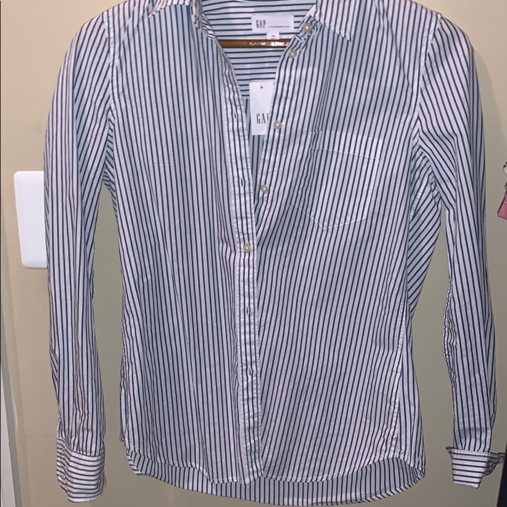 Gap Striped Fitted Boyfriend Shirt